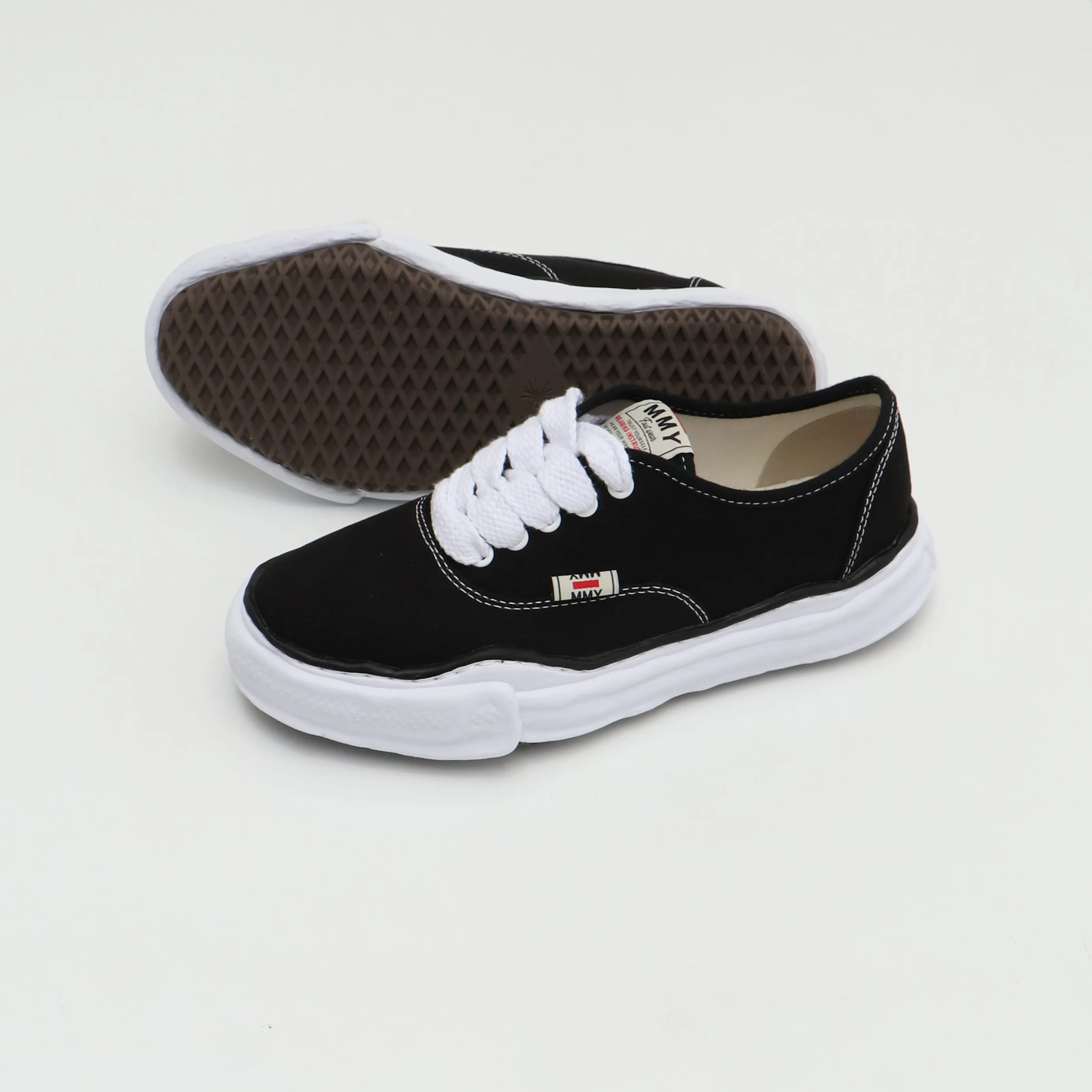 BAKER/CANVAS BLACK