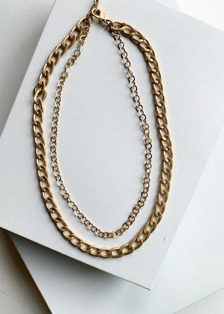 El Nidio Gold Chain Linked Loop Necklace