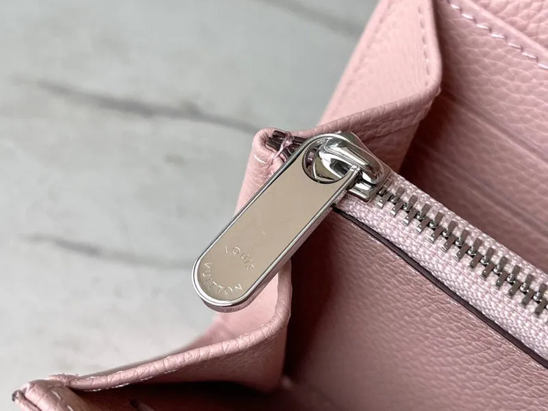 Fashion Lu-Vi bags - 4699