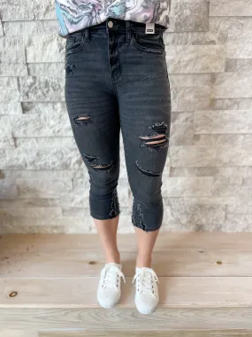 Judy Blue Black Destroyed Skinny Capris