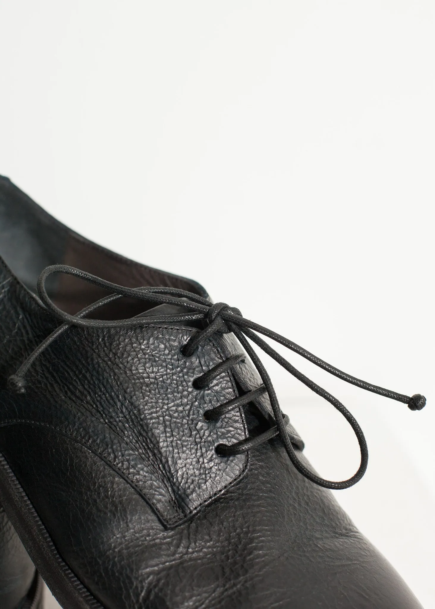 Stiro Oxford in Black - More Choice