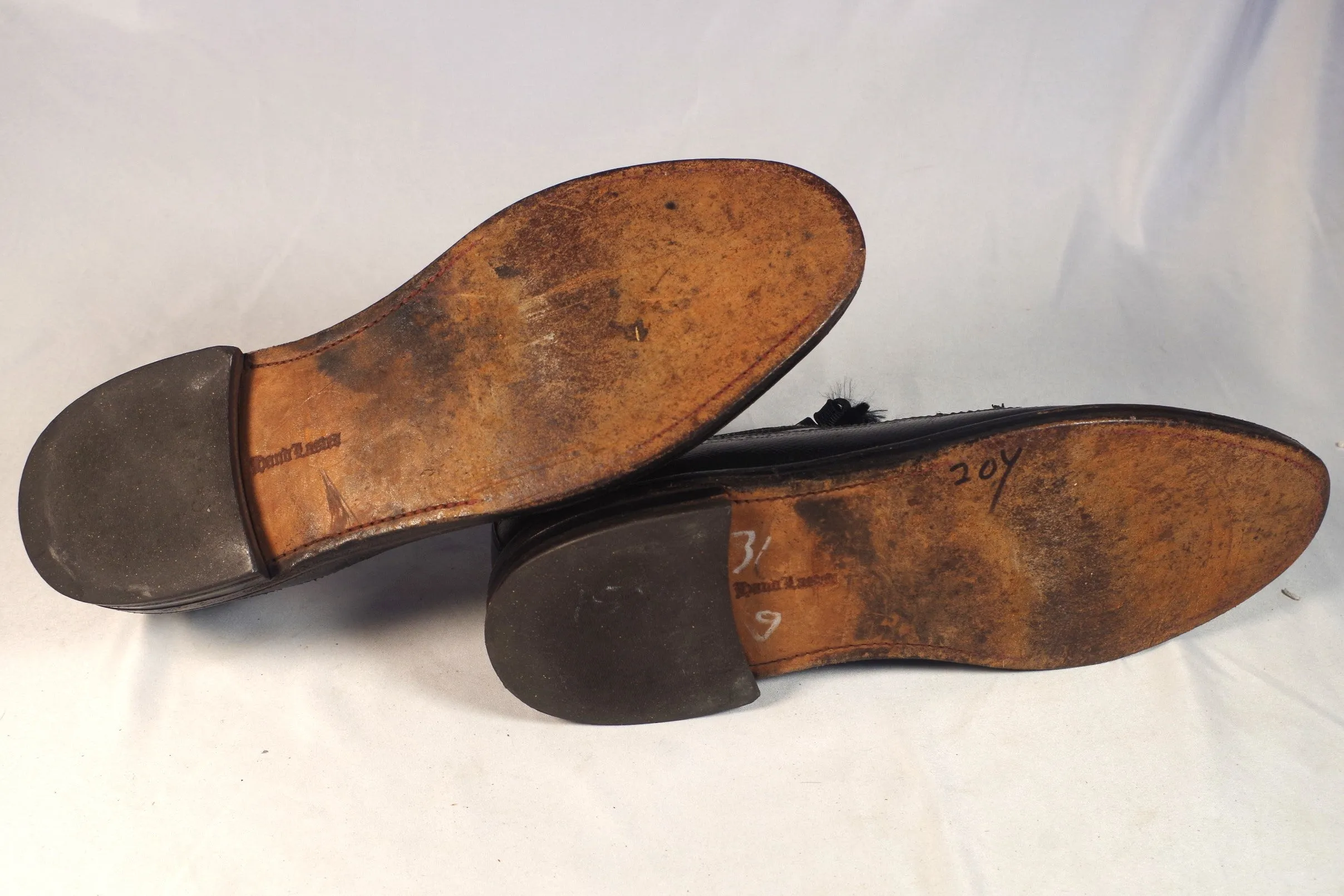 USA-Made Bostonian Black Leather Gunboats - Size 12 D/B